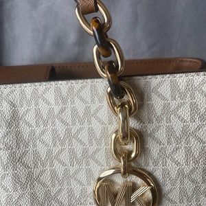 MK purse/wallet set